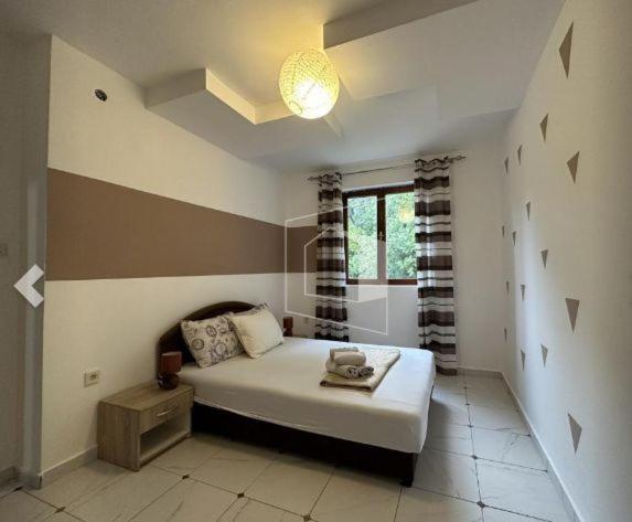Alex Guesthouse Котор Екстериор снимка