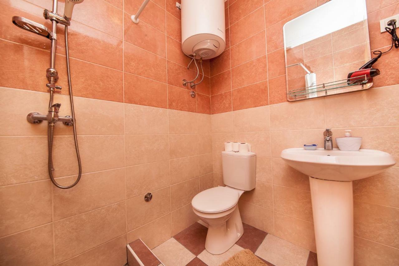 Alex Guesthouse Котор Екстериор снимка